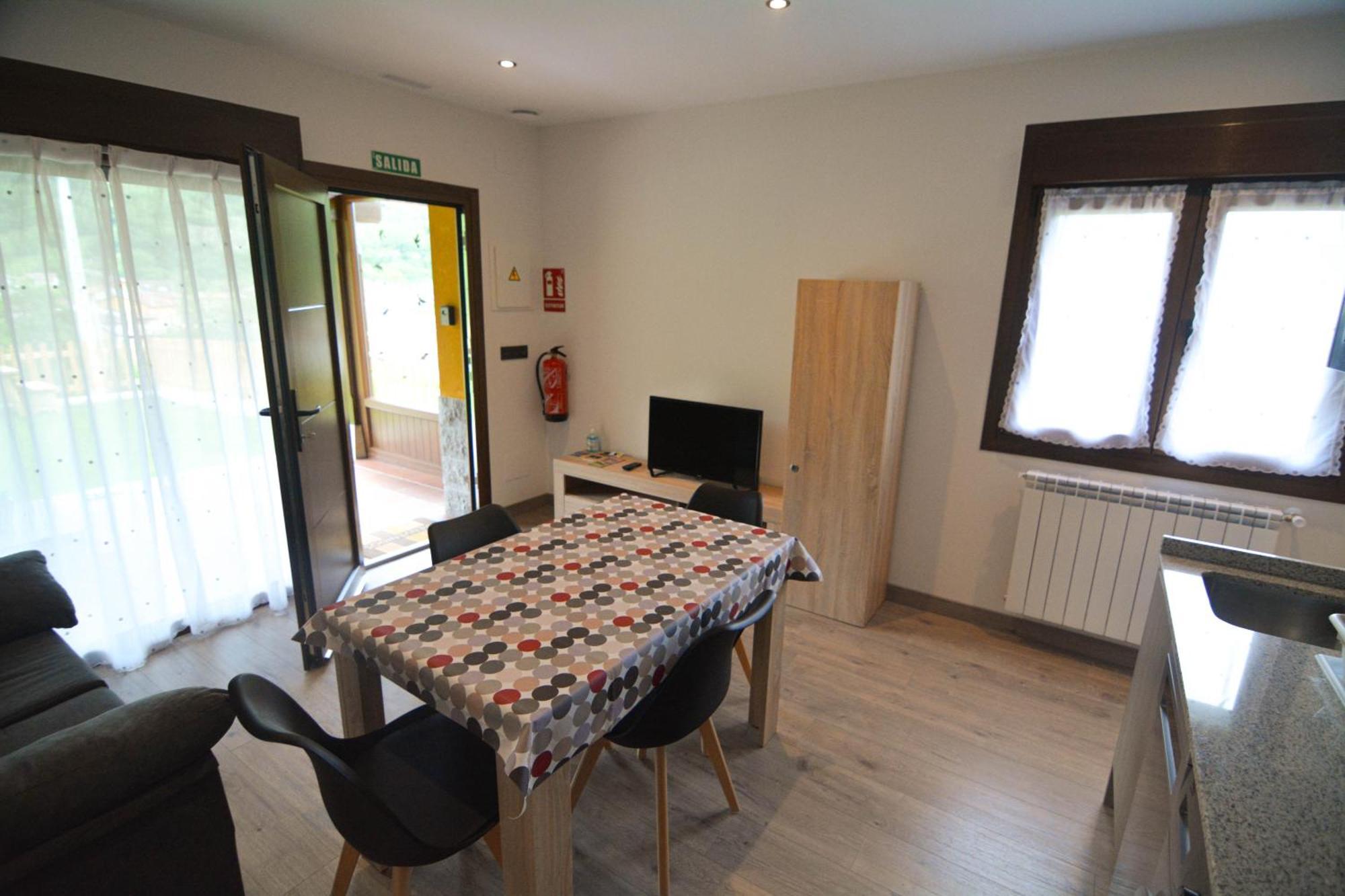 Apartamentos Fuente La Pipa Avín Εξωτερικό φωτογραφία
